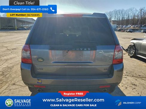 Used 2008 Land Rover LR2 SE image 3