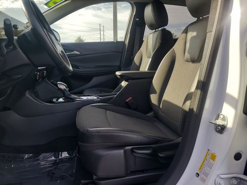 Used 2025 Buick Encore GX Preferred image 16