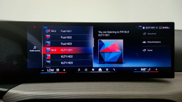 Used 2026 BMW M440i Convertible RWD image 64