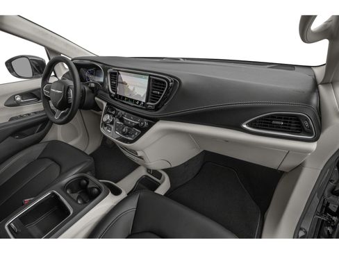 Used 2024 Chrysler Pacifica Limited FWD image 10