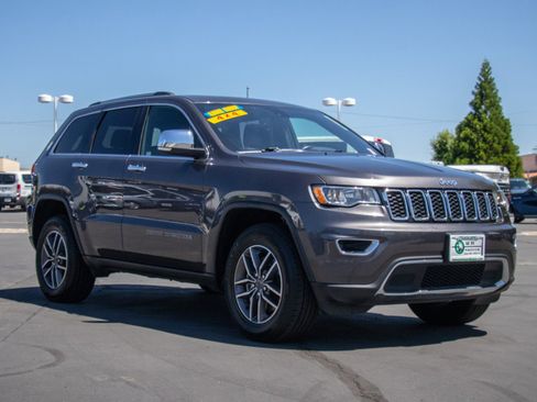 Used 2021 Jeep Grand Cherokee Limited w/ Luxury Group II image 1