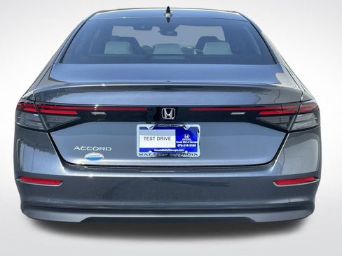 Used 2025 Honda Accord LX image 5