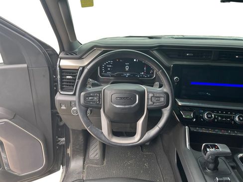 Used 2022 GMC Sierra 1500 Denali w/ Denali Carbonpro Edition image 12