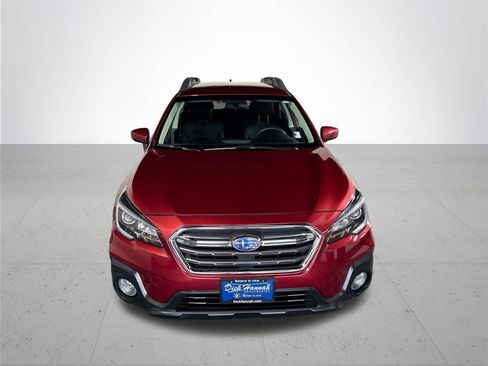 Used 2018 Subaru Outback 2.5i Premium AWD/4WD image 3