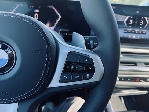 New 2026 BMW X7 xDrive40i w/ M Sport Package image 29