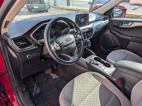 Used 2020 Ford Escape SE FWD image 12