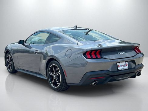 Used 2024 Ford Mustang Coupe RWD image 7