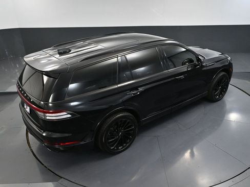 Used 2025 Lincoln Aviator Reserve w/ Jet Appearance Package image 64
