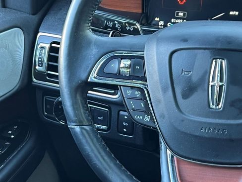 Used 2020 Lincoln Navigator Reserve w/ Luxury Package image 20
