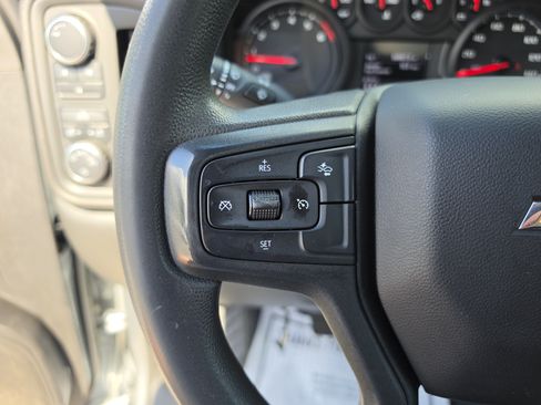 Used 2024 Chevrolet Silverado 2500 Custom w/ Custom Convenience Package AWD/4WD image 33