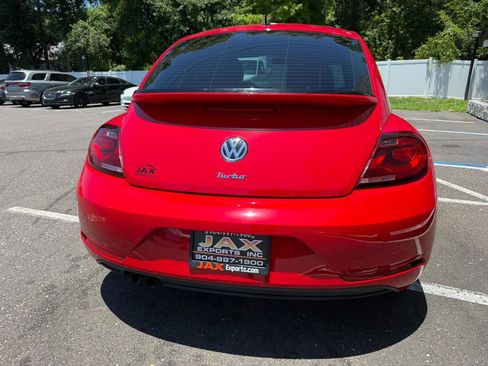Used 2018 Volkswagen Beetle 2.0T S FWD image 4