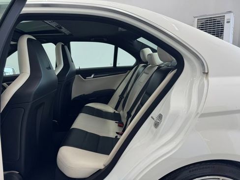 Used 2014 Mercedes-Benz C 63 AMG Sedan image 19