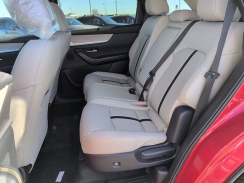 New 2026 MAZDA CX-90 Plug-In Hybrid w/ Preferred image 10