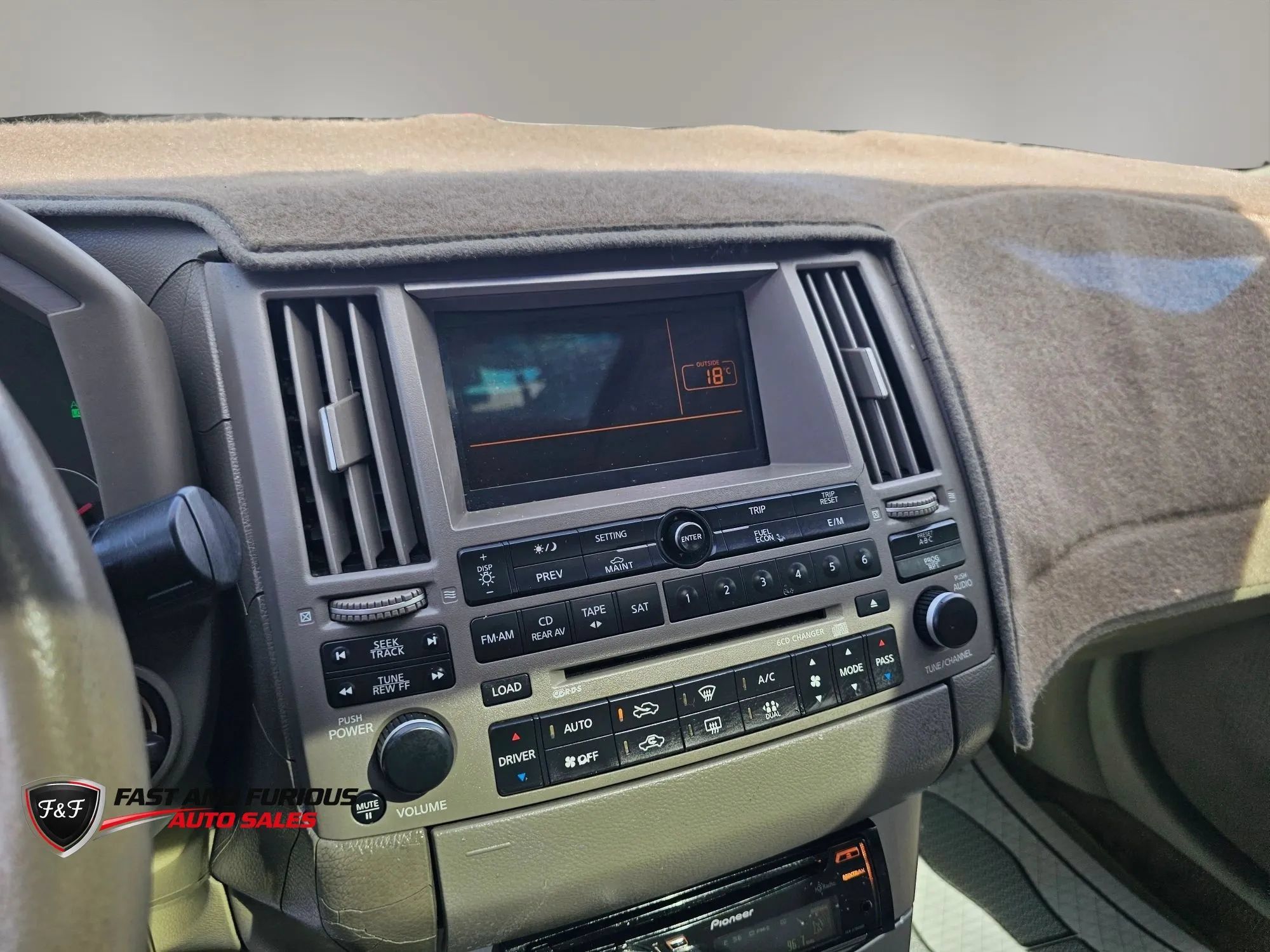 Used 2003 INFINITI FX35 AWD w/ Premium Pkg image 24