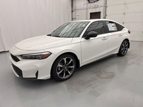 New 2026 Honda Civic Sport Touring image 3