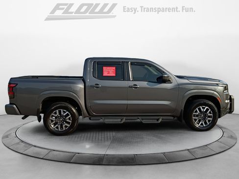 Used 2023 Nissan Frontier SV w/ SV Premium Package AWD/4WD image 8