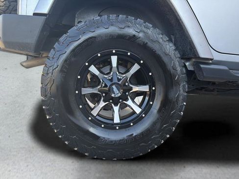 Used 2015 Jeep Wrangler Unlimited Sahara w/ Max Tow Package image 22