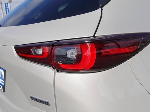 Used 2025 MAZDA CX-5 AWD 2.5 S w/ Preferred Package image 5