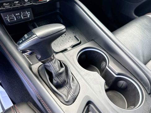 Used 2025 Dodge Durango GT image 18