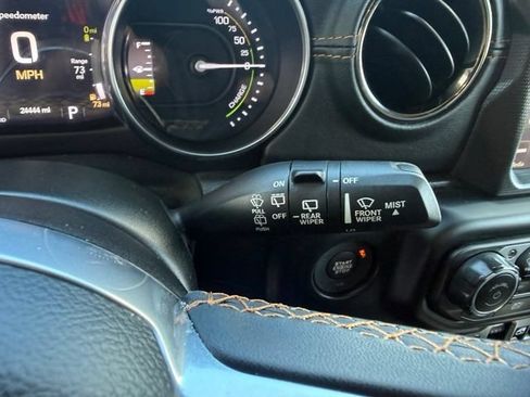 Used 2023 Jeep Wrangler Unlimited Sahara AWD/4WD image 35