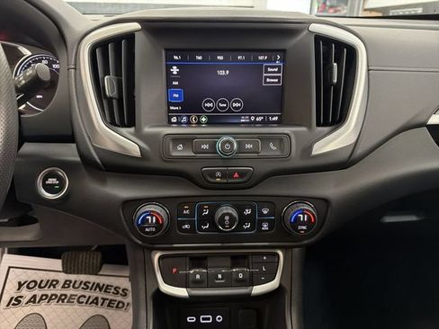 Certified 2023 GMC Terrain SLE w/ Driver Convenience Package AWD/4WD image 16