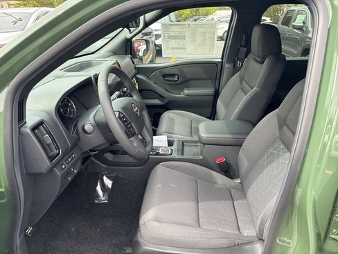 New 2026 Nissan Frontier SV w/ SV Convenience Package AWD/4WD image 16