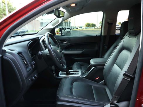 Used 2021 Chevrolet Colorado ZR2 image 9