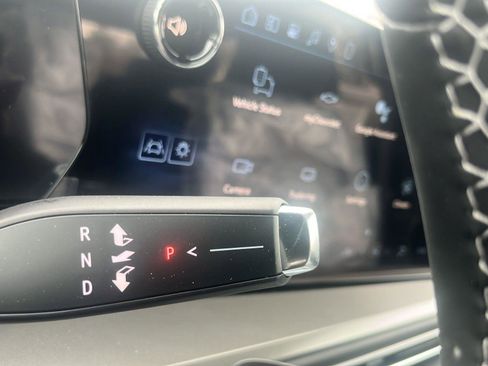 New 2026 Chevrolet Traverse LT w/ LPO, Floor Liner Package image 11