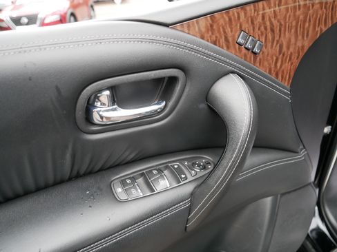 Used 2019 Nissan Armada SL AWD/4WD image 19