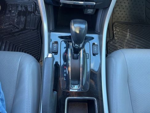 Used 2016 Honda Accord EX-L image 26