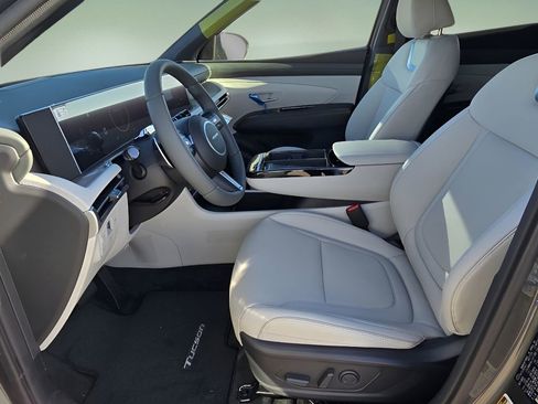 New 2026 Hyundai Tucson Limited image 12