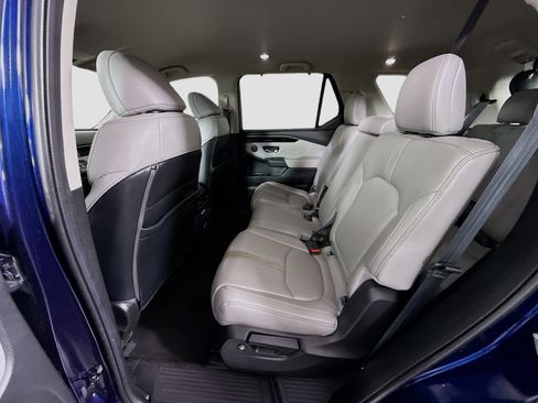 Used 2023 Honda Pilot EX-L image 25