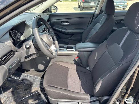 Used 2025 Nissan Sentra SV FWD image 20