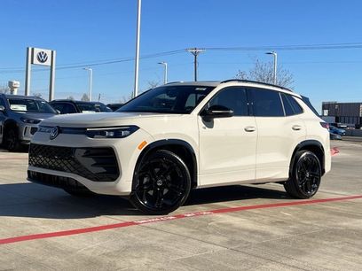 New 2026 Volkswagen Tiguan SE R-Line