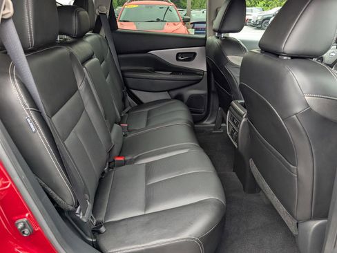 Used 2022 Nissan Murano SL w/ SL Moonroof Package image 13