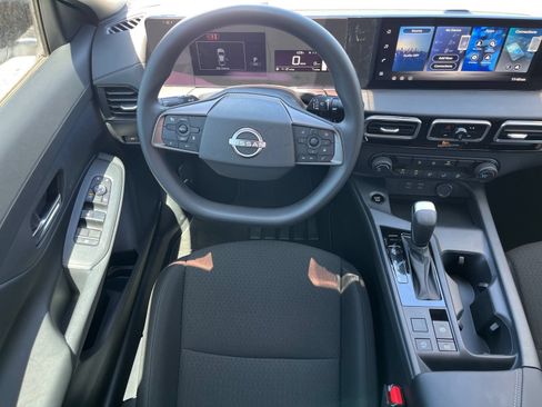 New 2027 Nissan Sentra S w/ Floor Mat Package FWD image 13