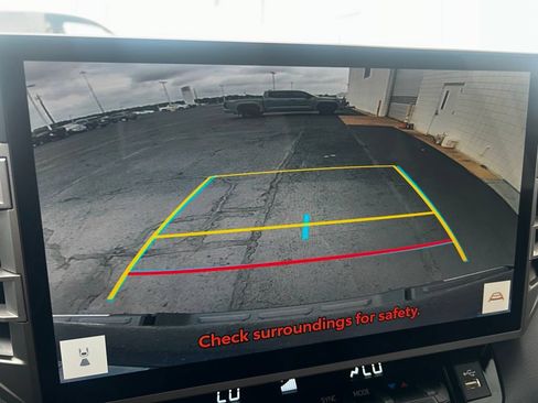 New 2026 Toyota Tundra Limited AWD/4WD image 13