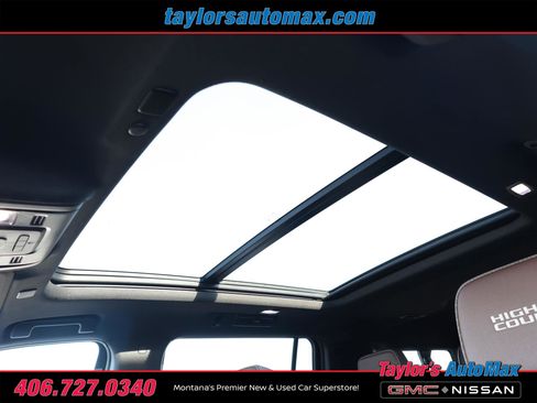 Used 2024 Chevrolet Suburban High Country image 36