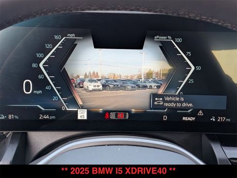 Used 2025 BMW i5 xDrive40 w/ Premium Package image 16