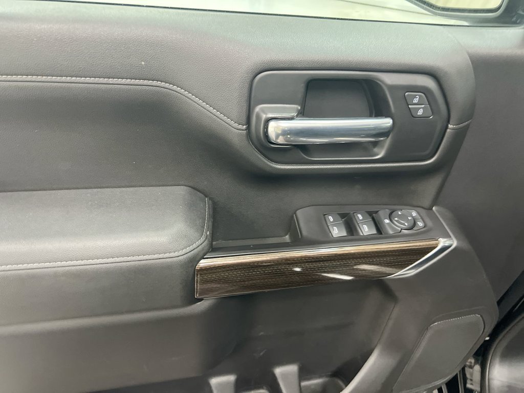 Used 2020 Chevrolet Silverado 1500 LT w/ All-Star Edition AWD/4WD image 20