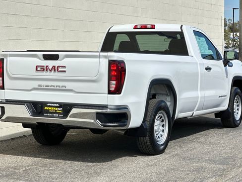 Certified 2025 GMC Sierra 1500 Pro w/ Convenience Package image 4