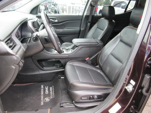 Used 2021 GMC Acadia AT4 w/ Trailering Package AWD/4WD image 18