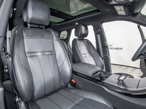 Used 2024 Land Rover Range Rover Evoque Dynamic SE AWD/4WD image 16