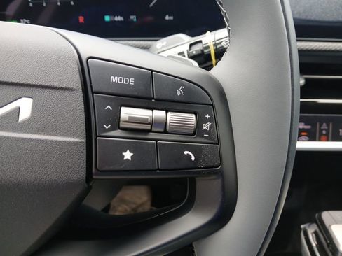 New 2025 Kia EV6 Wind image 20