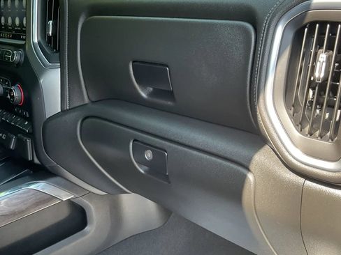 Used 2019 Chevrolet Silverado 1500 LTZ w/ LTZ Premium Package AWD/4WD image 38