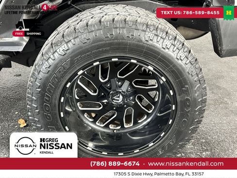 Used 2018 Jeep Wrangler Unlimited Sport S image 14