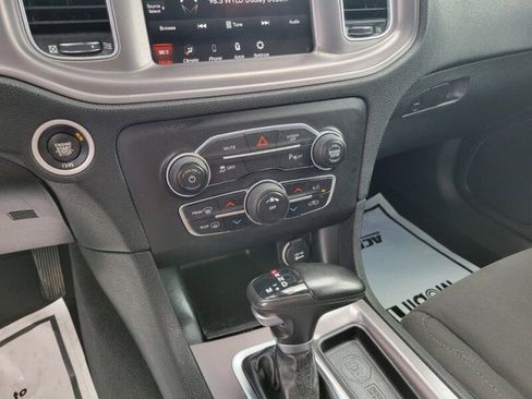 Used 2023 Dodge Charger SXT RWD image 18