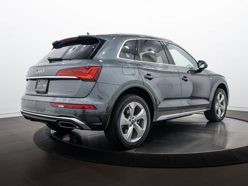 Certified 2023 Audi Q5 2.0T Premium Plus AWD/4WD image 4