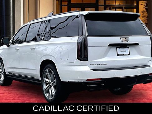 Certified 2025 Cadillac Escalade ESV Sport Platinum AWD/4WD image 4