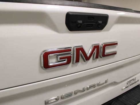 Used 2023 GMC Sierra 1500 Denali w/ Denali Reserve Package image 17